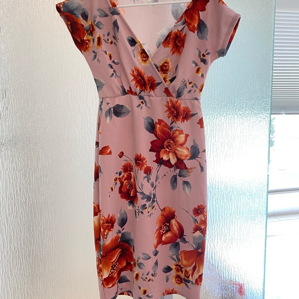 Pink maternity dress